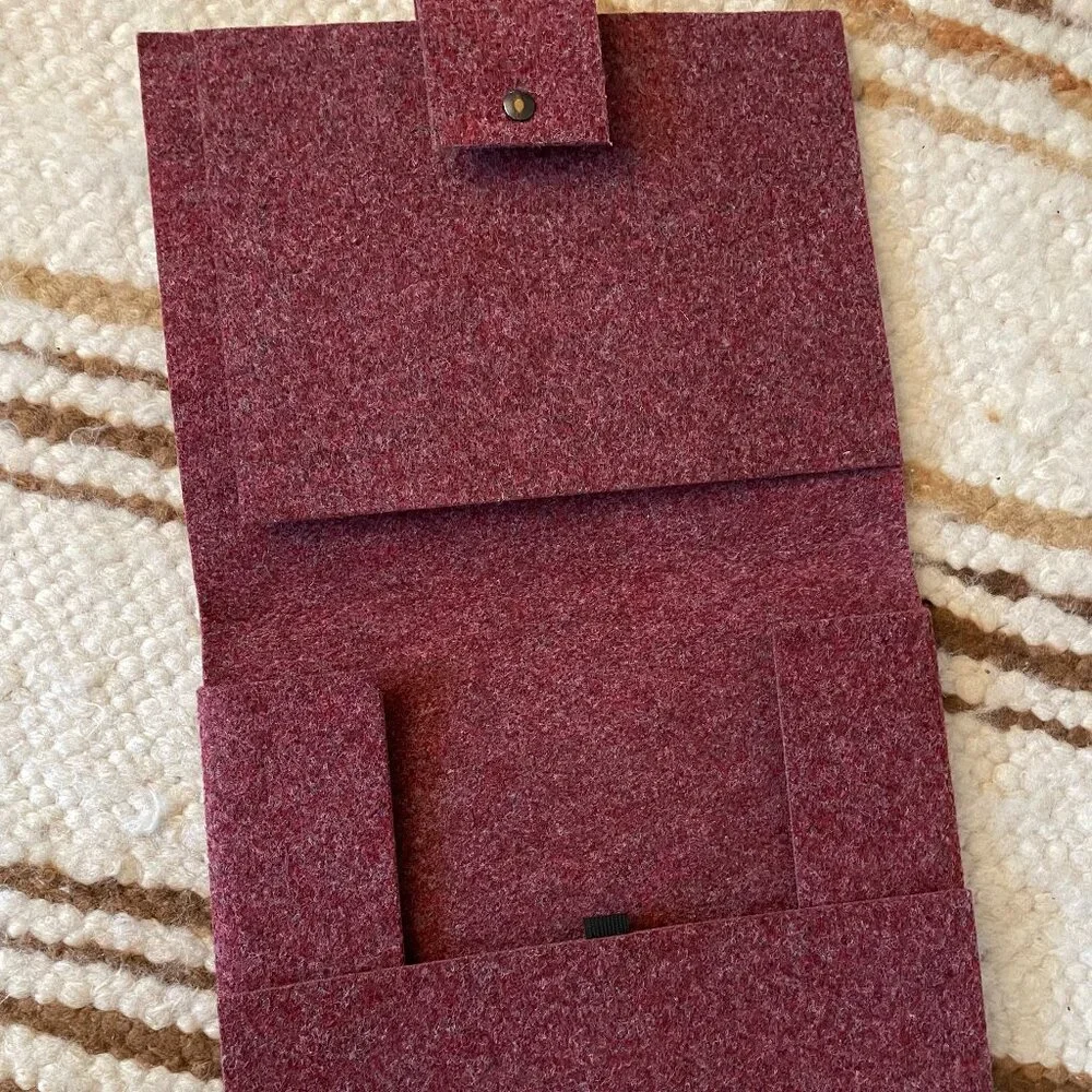 Wool laptop case